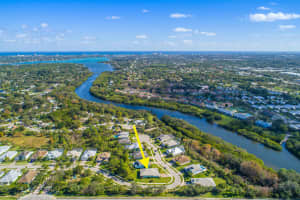 209 Shores Pointe Dr, Jupiter, FL 33458, Sold 03/24/22