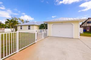 196 15th Ave, Vero Beach, FL 32962, Sold 03/17/22