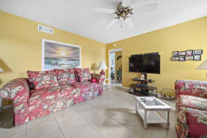 3560 Pine Needle Dr, Greenacres, FL 33463, Sold 04/01/22