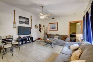 4806 Sunny Palm Cir, West Palm Beach, FL 33415, Sold 02/10/22