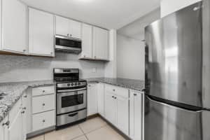 400 NE 20th St APT D203, Boca Raton, FL 33431, Sold 02/08/22