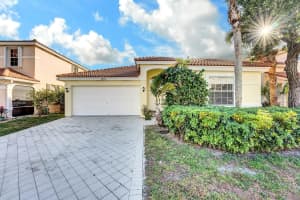 3605 Miramontes Cir, Wellington, FL 33414, Sold 02/04/22