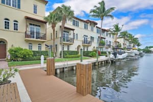 820 Virginia Gardens Dr, Boynton Beach, FL 33435, Sold 03/04/22