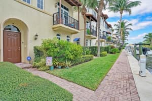 820 Virginia Gardens Dr, Boynton Beach, FL 33435, Sold 03/04/22