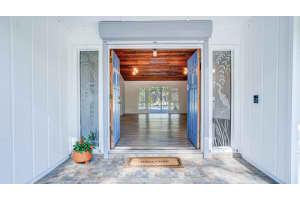 300 NE Town Terrace, Jensen Beach, FL 34957, Sold 01/21/22