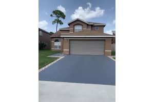 106 Heatherwood Dr, Royal Palm Beach, FL 33411, Sold 02/11/22