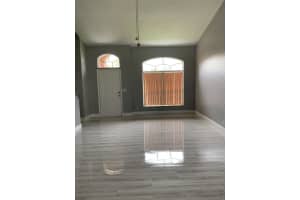 106 Heatherwood Dr, Royal Palm Beach, FL 33411, Sold 02/11/22