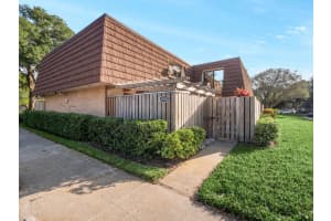 MLS# R10768372, Palm Beach Gardens, Florida 33418