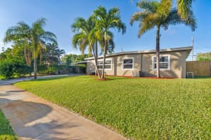 1332 Lake Geneva Dr, Lake Worth, FL 33461, Sold 02/15/22