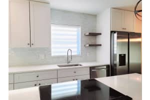 6090 Lakemont Cir, Greenacres, FL 33463, Sold 03/11/22