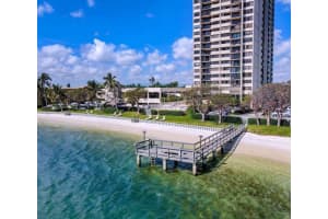 5600 N Flagler Dr, West Palm Beach, FL 33407, Sold 02/25/22