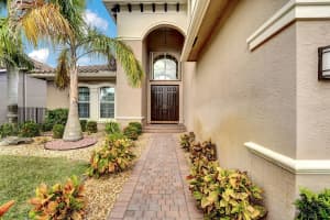 8131 Viadana Bay Ave, Boynton Beach, FL 33473, Sold 02/25/22