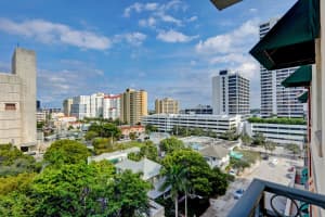 600 S Dixie Hwy, West Palm Beach, FL 33401, Sold 02/10/22
