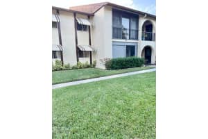 5971 La Pinata Blvd, Greenacres, FL 33463, Sold 03/22/22
