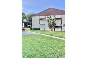 5971 La Pinata Blvd, Greenacres, FL 33463, Sold 03/22/22
