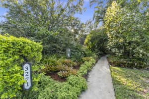 3271 SW Sunset Trace Cir, Palm City, FL 34990, Sold 02/16/22