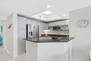 2650 Lake Shore Dr UNIT 2201, Riviera Beach, FL 33404, Sold 05/16/22