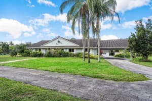 4851 Godfrey Rd, Pompano Beach, FL 33067, Sold 02/25/22
