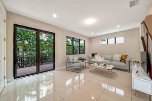 607 Windward Cir, Boynton Beach, FL 33435, Sold 02/18/22