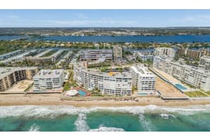 3590 S Ocean Blvd, South Palm Beach, FL 33480, Sold 02/15/22