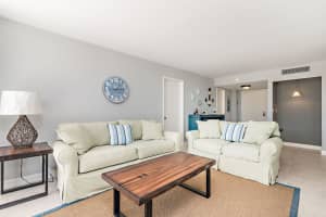 3590 S Ocean Blvd, South Palm Beach, FL 33480, Sold 02/15/22