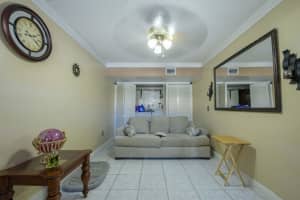 81 Plumage Ln, West Palm Beach, FL 33415, Sold 05/06/22