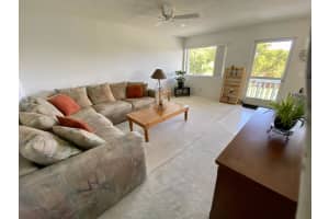 3200 Springdale Blvd, Palm Springs, FL 33461, Sold 03/15/22