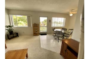 3200 Springdale Blvd, Palm Springs, FL 33461, Sold 03/15/22