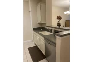 MLS# R10769176, West Palm Beach, Florida 33401