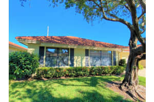 9990 Pineapple Tree Dr, Boynton Beach, FL 33436, Sold 02/11/22