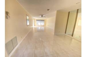 9990 Pineapple Tree Dr, Boynton Beach, FL 33436, Sold 02/11/22