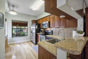 7880 Lexington Club Blvd, Delray Beach, FL 33446, Sold 02/18/22