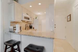 MLS# R10769339, Palm Beach, Florida 33480