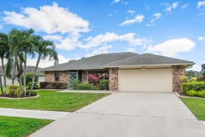 7423 Hazelwood Cir, Lake Worth, FL 33467, Sold 02/08/22