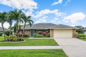 7423 Hazelwood Cir, Lake Worth, FL 33467, Sold 02/08/22