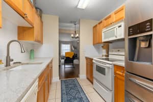 324 SE 23rd Ave, Boynton Beach, FL 33435, Sold 02/28/22