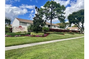 704 Riverside Dr, Greenacres, FL 33463, Sold 03/18/22