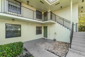 2201 Sabal Ridge Ct, Palm Beach Gardens, FL 33418, Sold 02/10/22