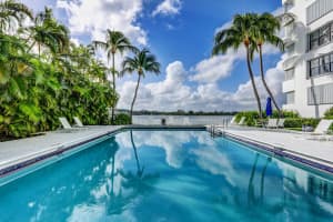2860 S Ocean Blvd, Palm Beach, FL 33480, Sold 02/11/22