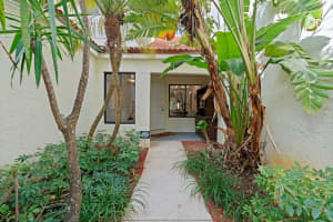 501 Sea Oats Dr, Juno Beach, FL 33408, Sold 01/31/22