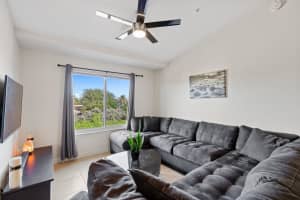 323 Villa Cir, Boynton Beach, FL 33435, Sold 03/04/22