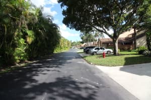 3684 Timberline Dr, West Palm Beach, FL 33406, Sold 02/24/22