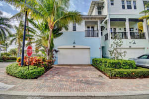 212 S Latitude Cir, Delray Beach, FL 33483, Sold 04/01/22