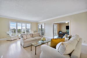 2150 S Ocean Blvd #4f, Delray Beach, FL 33483, Sold 02/15/22
