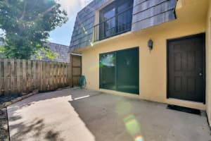 2490 Waterside Dr, Lake Worth, FL 33461, Sold 03/10/22