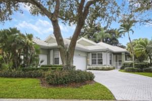 2444 SW Brookwood Ln, Palm City, FL 34990, Sold 04/27/22