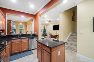 690 Pacific Grove Dr, West Palm Beach, FL 33401, Sold 02/18/22