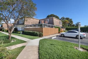 MLS# R10770123, Palm Beach Gardens, Florida 33410