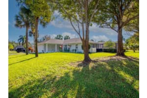 1275 5th Pl, Vero Beach, FL 32962, Sold 03/18/22