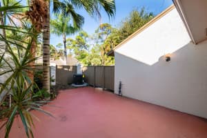 252 Pleasant Wood Dr, Wellington, FL 33414, Sold 03/07/22